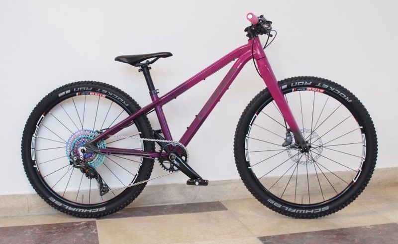 Prodám dětské závodní kolo 24" ORBEA MX24 XTR 1x11/ Extralite, jen 7,2kg