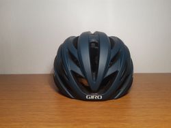 Prodám helmu Giro Syntax MIPS 2022