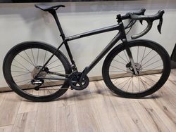 Specialized Aethos Pro - Dura Ace -Ultegra Di2 6,9kg velikost 56