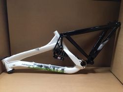 Haibike ZONE 10 SL downhill rám s tlumičem ROCK SHOX Vivid Coil R2C NOVÝ