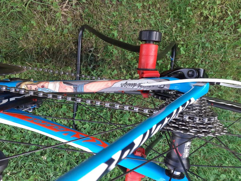 PRODÁM/VYMĚNÍM Pro Conti Racing Team Delko-Marseille Provence KTM