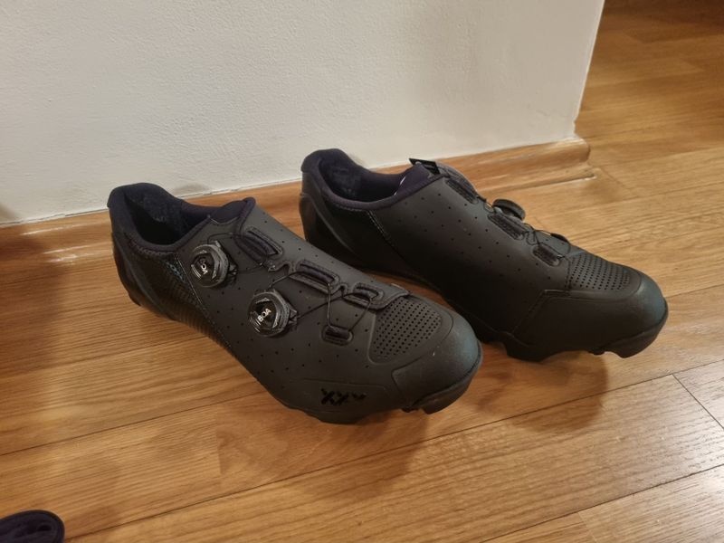 Nove mtb tretry Bontrager XXX