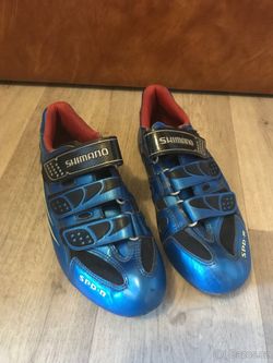 Silniční tretry SHIMANO vel.40