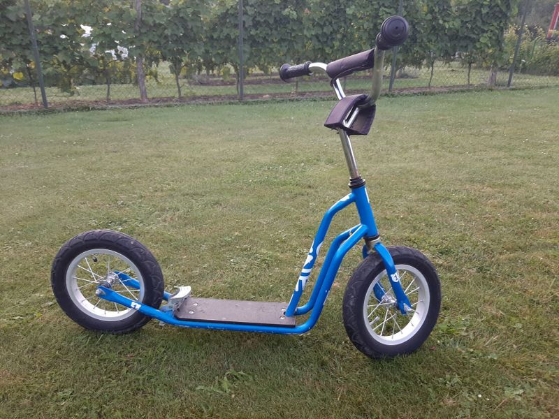 Koloběžka Yedoo one