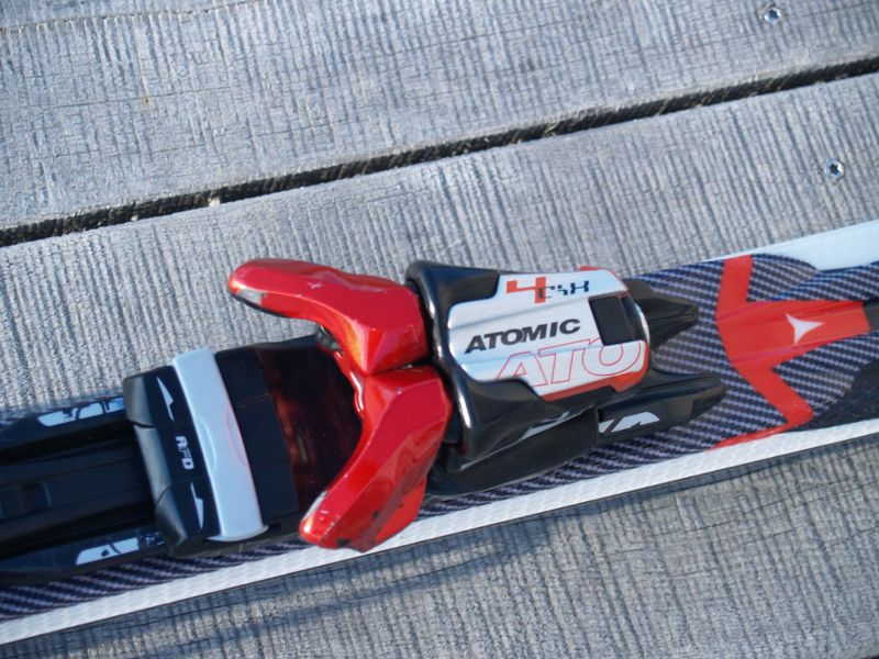 Závodní sjezdové lyže Atomic Race GS 10 174cm