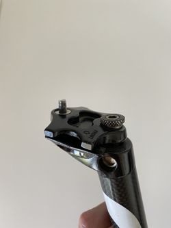 Karbonová sedlovka, Specialized 27,2mm