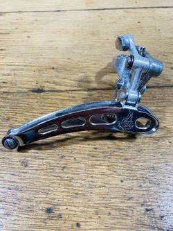 Přesmykač Campagnolo Record 4-Hole