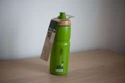 Cyklistická láhev Elite JET GREEN 750 ml