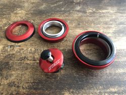 Sting ST-SH19A - nové tapered hlávko pro 44 mm trubku