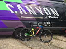 Canyon lux cf slx limited