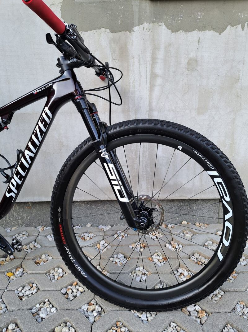 Specialized epic expert 2020/2021