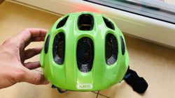 Abus Youn-I MIPS - dětská, sparkling green