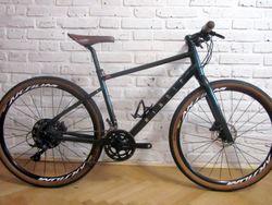 RIBBLE HYBRID na Shimano CLARIS, 45 cm. Stav nového kola