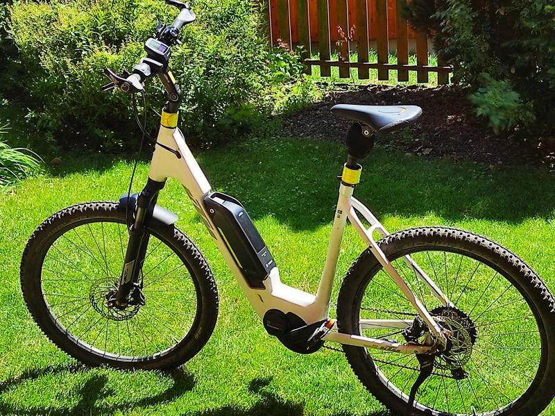 Elektrokolo KTM SCOUT 272