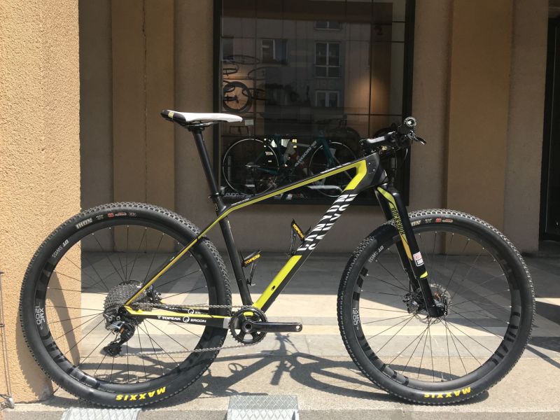 Canyon Exceed CF-SL 7.0 Pro Race