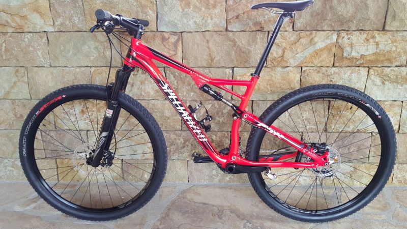 Specialized Epic comp 2016 "L" červené