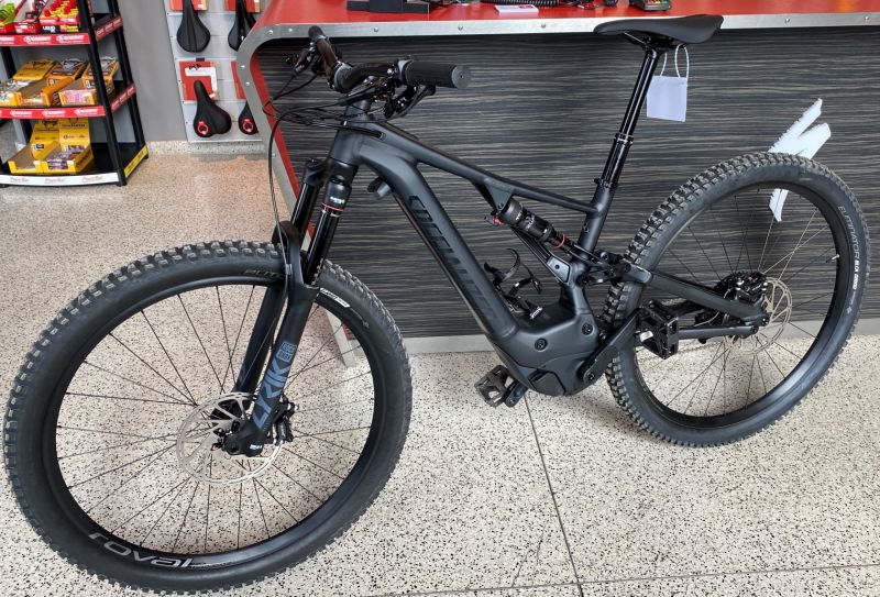 Elektrokolo Specialized LEVO Comp 29 NB vel. M, černé