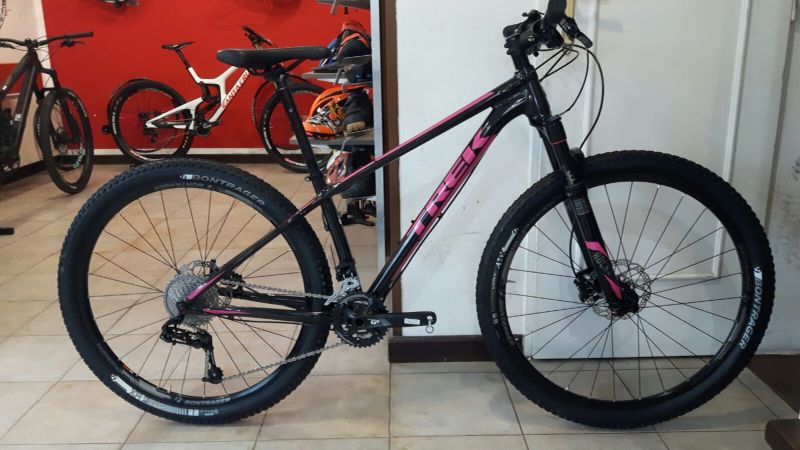 Ukradené kolo TREK Superfly 6