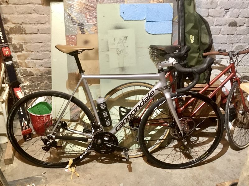 Hľadám ukradnutý cestný bike Cannondale Caad 12 disc 105