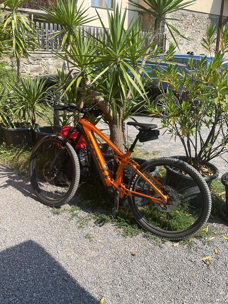 TREK Rail 9.5, 625W, Orange/Lithium Grey 2022 M