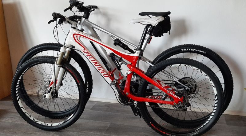 SPECIALIZED EPIC EXPERT Carbon