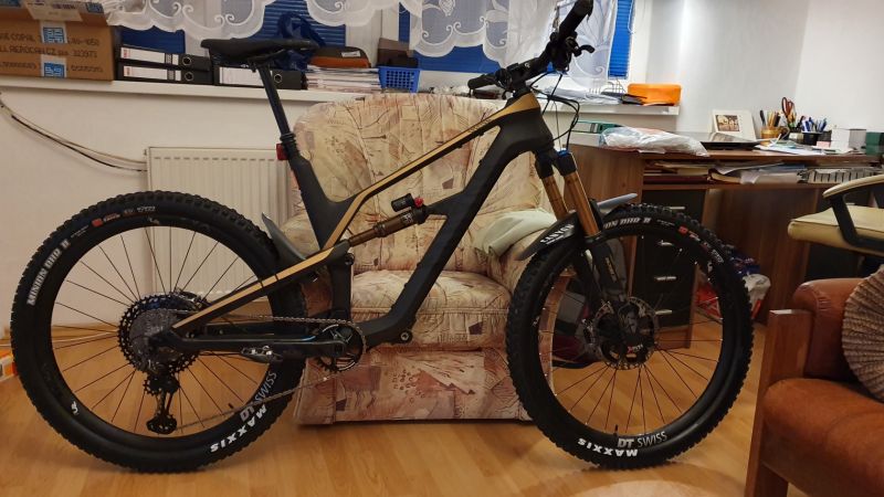 Canyon Spectral 27,5 CFR - full carbon, vel L