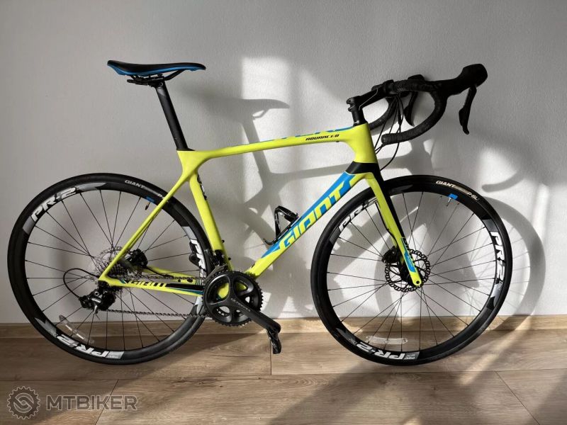 Silniční kolo Giant TCR Advanced 2017