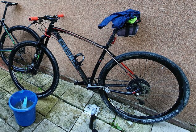 Pells Razzer Racer 9, vel. L