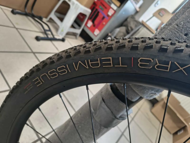 Celoodpružené kolo Trek Top Fuel 7