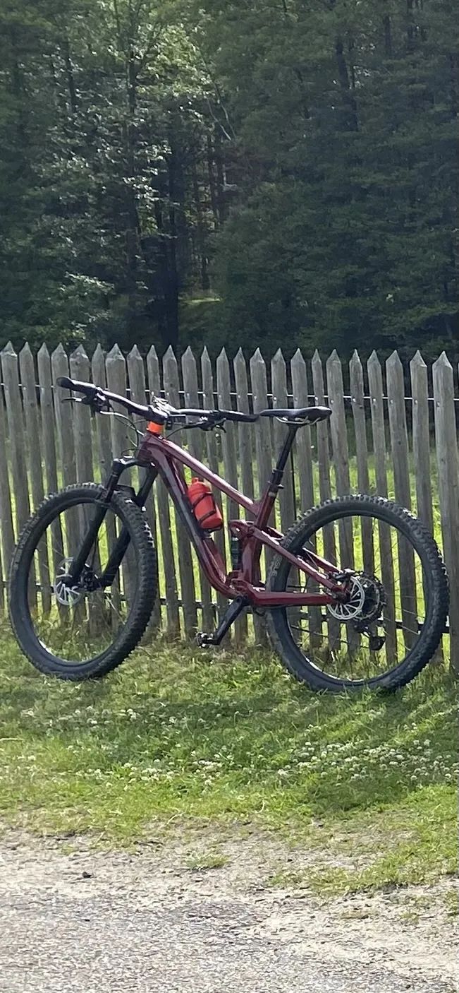 Trek Top Fuel 8 barva Crimson
