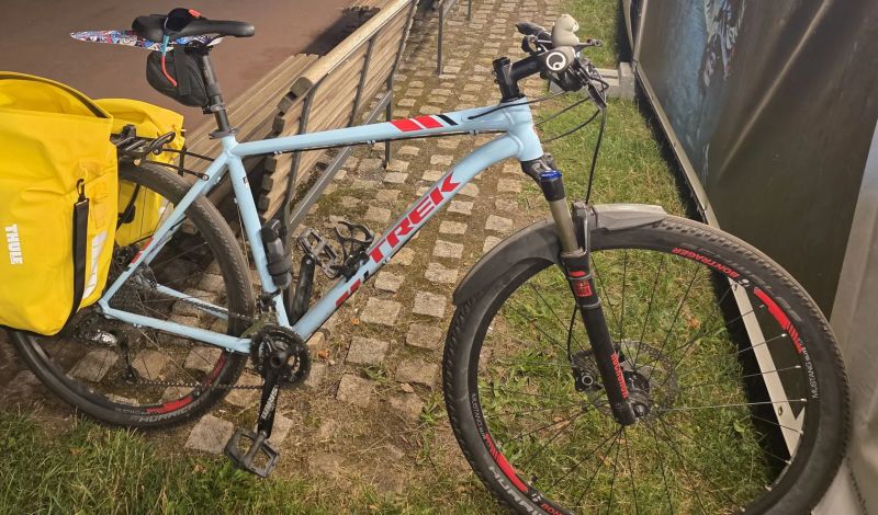 TREK X-Caliber 8 ukradeno