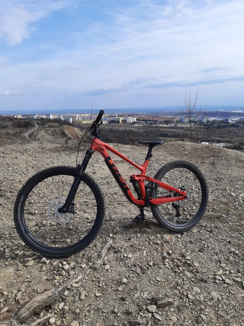 Trek Slash 7