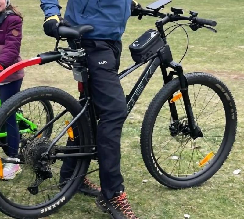 TREK X-CALIBER 8 Satin Lithium Grey 2023
