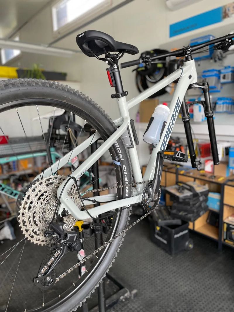 Lapierre Edge, SVĚTLE ŠEDA