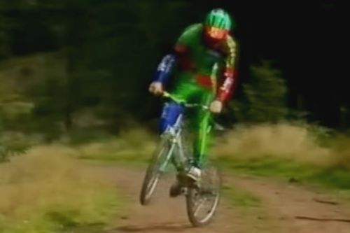 Rob Warner proti Rally autu v roce 1995