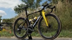 Cervélo S5 Jonase Vingegaarda na TdF 2025