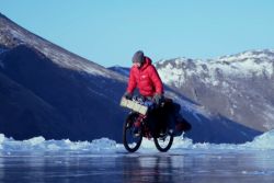 Bikepacking přes jezero Bajkal